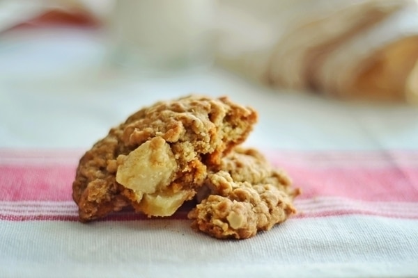 Oatmeal Apple Cookie 