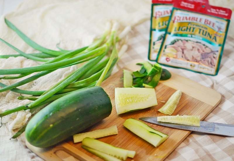 Bumble-Bee-Back-to-School-Lunches-@LittleFiggyFood