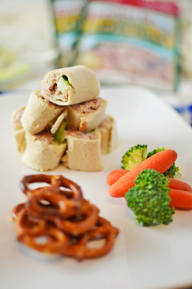Bumble-Bee-Back-to-School-Lunches-@LittleFiggyFood