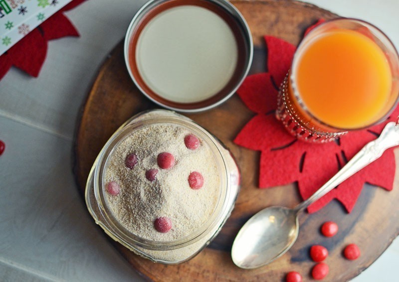 Enjoy this Spiced Tea Mix for yourself or to give as a Gift From The Kitchen! Perfect for the cooler wather and the Holidays. - Recipe @LittleFiggyFood