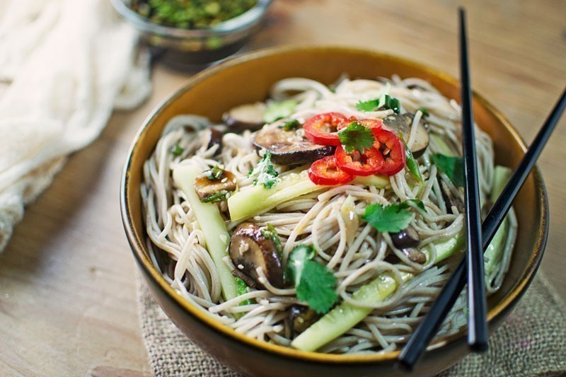 For an incredibly flavorful, easy-to-make meal try this Soba Noodles + Dipping Sauce! Recipe @LittleFiggyFood