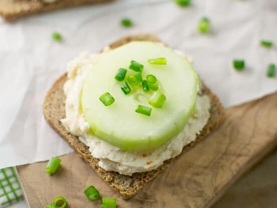 Cucumber sandwiches with cream cheese and chives.