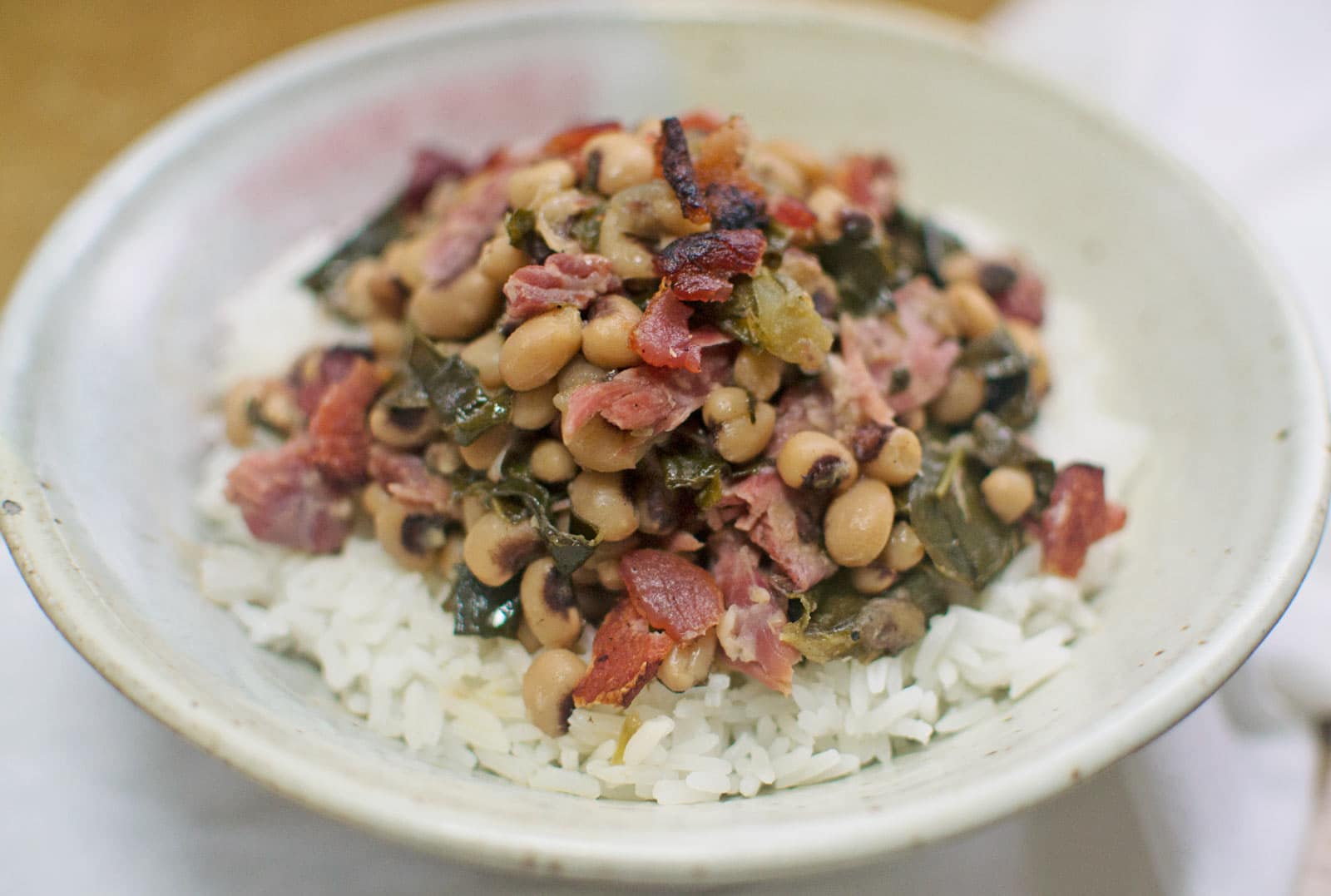 Black Eyed Peas with Collard Greens - #WinterWarmers - @LittleFiggyFood