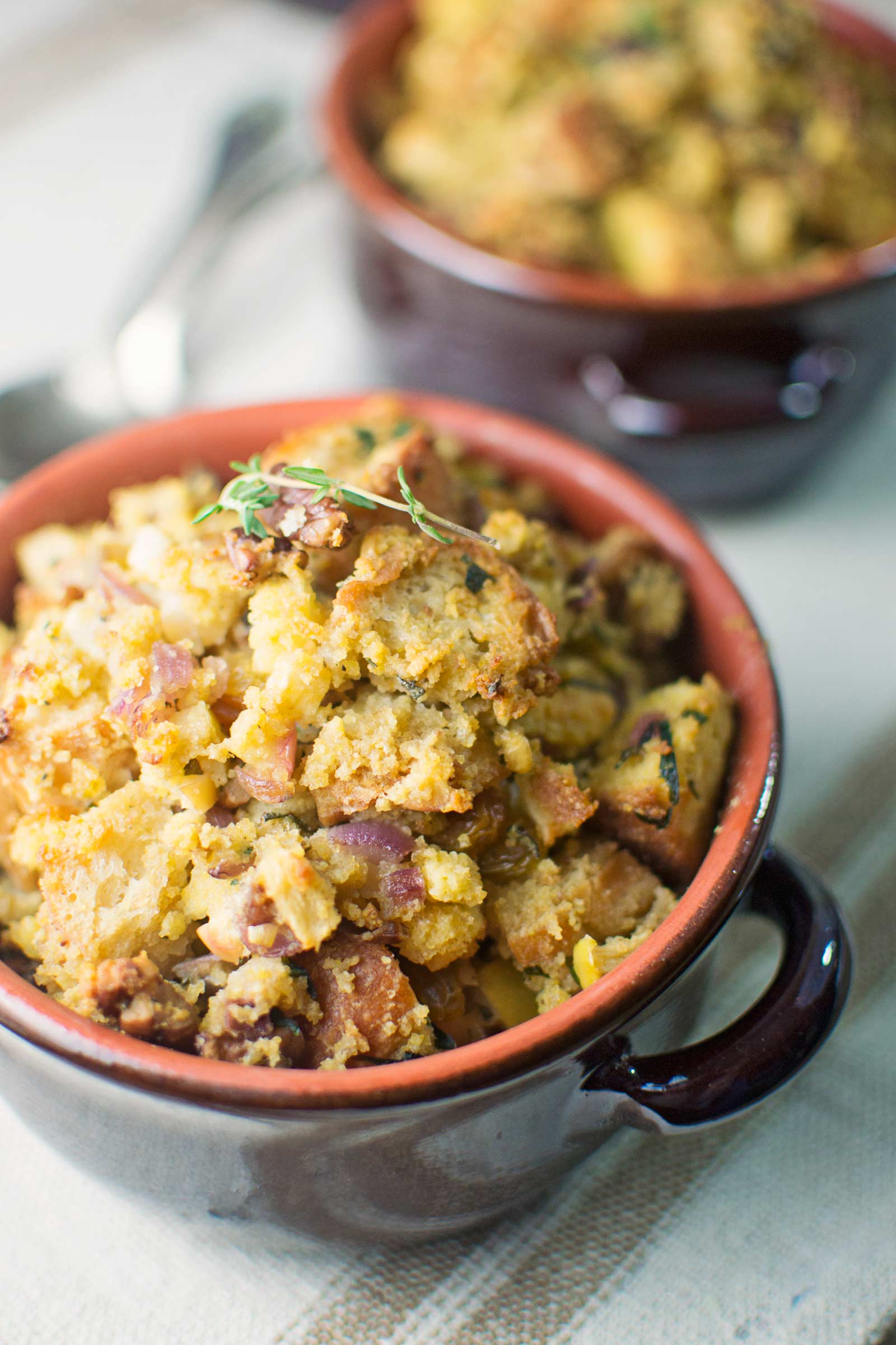 Cornbread Dressing - #HolidayFood - @LittleFiggyFood