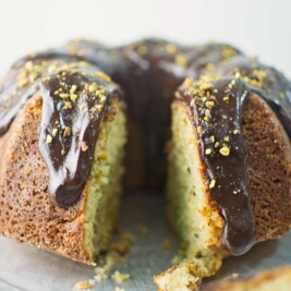 Pistachio Cardamom Bread - #FriendshipBread - @LittleFiggyFood