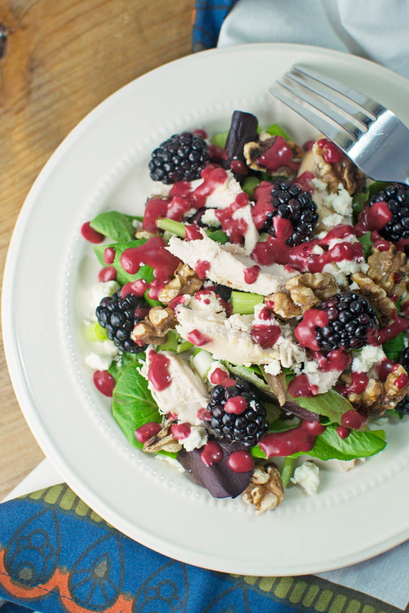 Blackberry Balsamic Vinaigrette with Chicken Feta Salad - @LittleFiggyFood - #Blackberries