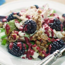 Blackberry Balsamic Vinaigrette with Chicken Feta Salad - @LittleFiggyFood - #Blackberries