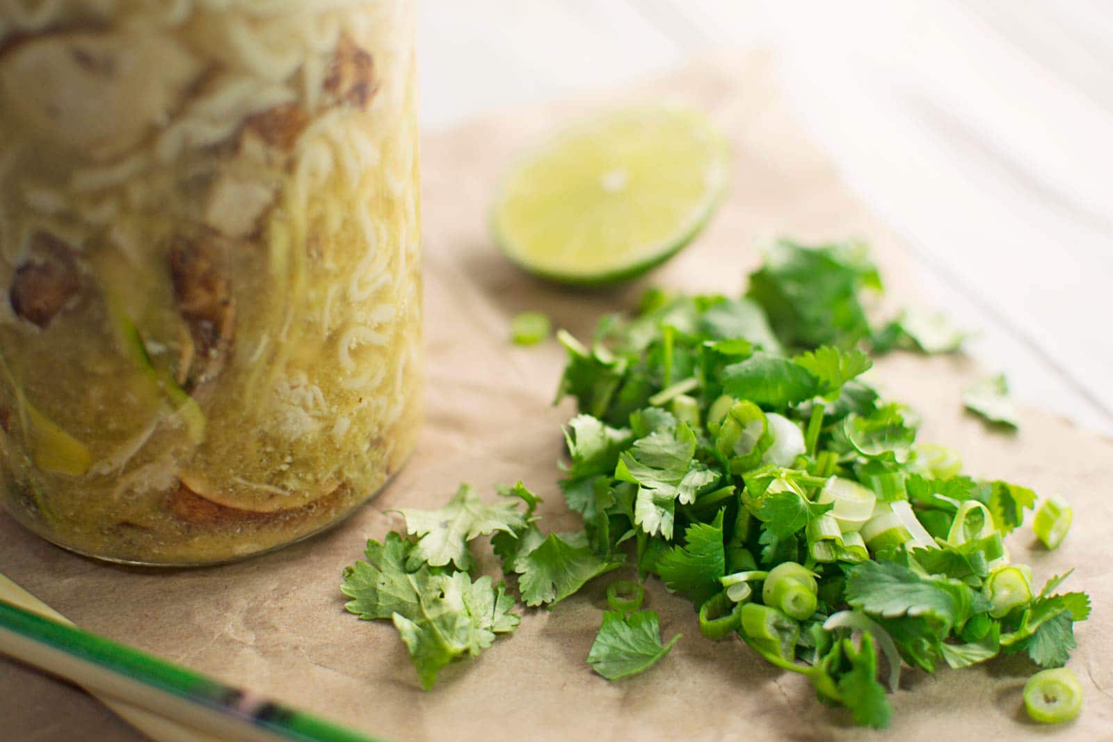 Thai Chicken Instant Pot Noodles - #InstantNoodles - @LittleFiggyFood - Easy to make and full of flavor, the perfect DIY and portable lunch, instant pot noodles.