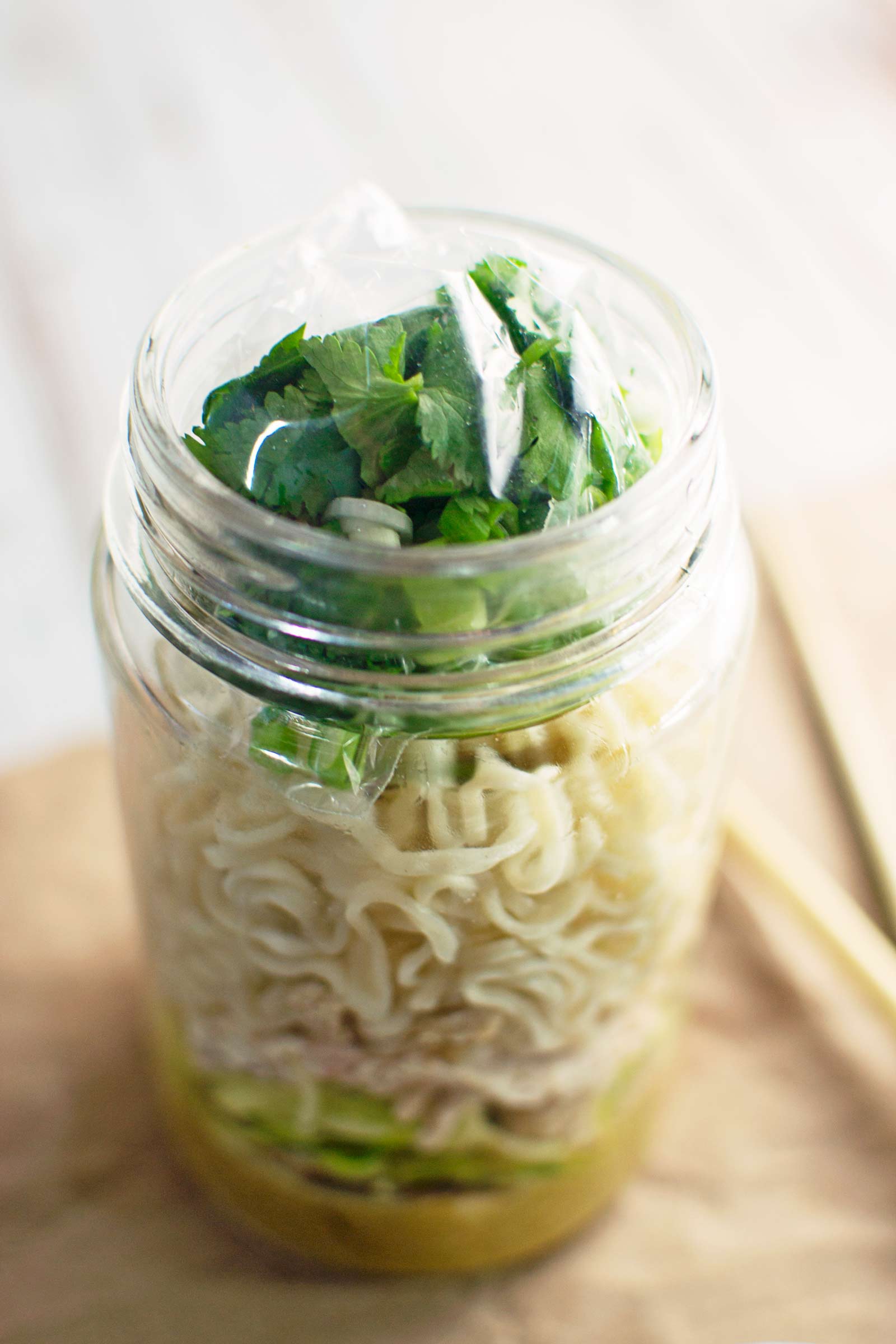 Thai Chicken Instant Pot Noodles - #InstantNoodles - @LittleFiggyFood - Easy to make and full of flavor, the perfect DIY and portable lunch, instant pot noodles.