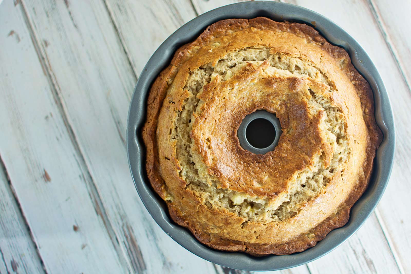 The Makings of the Hummingbird Cake - A gorgeous cake full of Pineapple, Bananas and Pecans topped off with a fluffy Cream Cheese Frosting - recipe @LittleFiggyFood