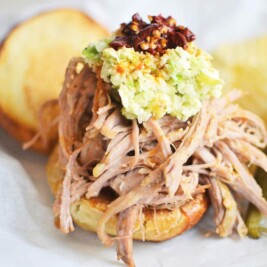 Chipotle & Pulled Pork Burgers with creamy Cole Slaw! Mouth-watering and perfect anytime. Recipe @LittleFiggyFood