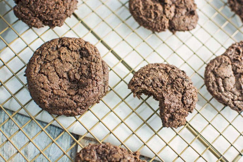 Decadent Triple Chocolate Mocha Cookies are perfectly layered with chocolate and a hint of espresso! Great as a treat or even a gift from the kitchen. Recipe @LittleFiggyFood