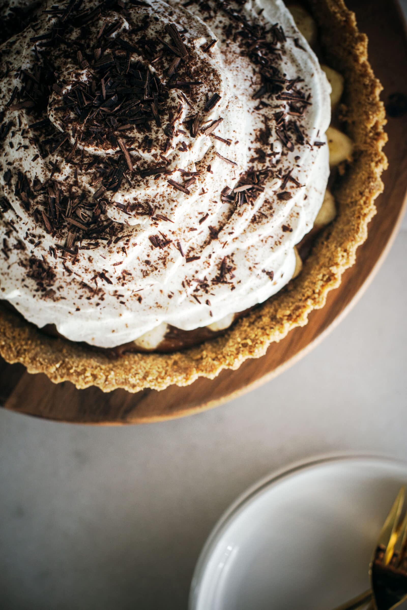 Whipped topping with chocolate on pie