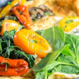 Savory Dutch Baby being served along with @Pampelonne and made in my favorite skillet from @LeCreuset. Get the recipe at Little Figgy Food. #ad #LeCreusetLove #EnjoyPampelonne