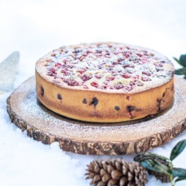 Cranberry Olive Oil Cake with a hint of orange, perfect for the holidays! Happily baked using @Silpat! Get the recipe at Little Figgy Food. #Silpat #ad