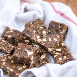 Date and Fig Bars, perfect to give a boost of energy when you are on the go and easy to travel with. Get the recipe at Little Figgy Food. #ad #LetsGoPlaces #4Runner #DriveToyota