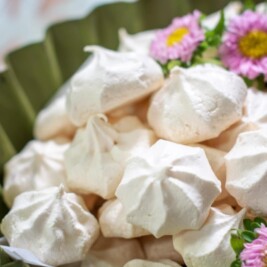 Mini Meringue Cookies