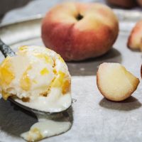 Homemade Fresh Peach Ice Cream