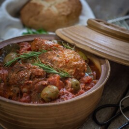 Serving Easy Chicken Cacciatore