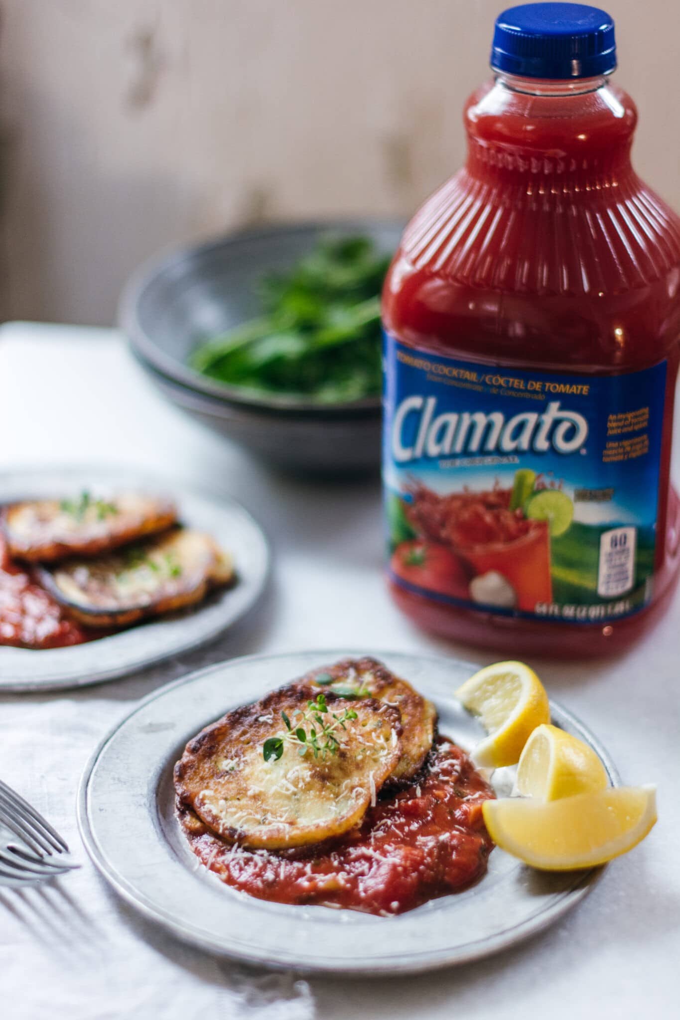 Ricotta Cakes with Tomato Sauce