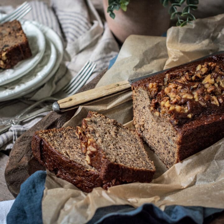 Freshly baked moist banana bread ready to serve