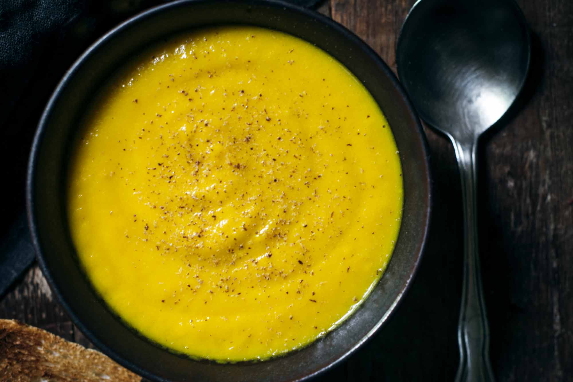 Creamy Fall Apple and Butternut Squash Soup Recipe