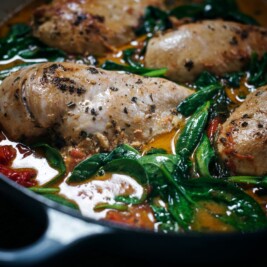 Chicken with a creamy wine sauce