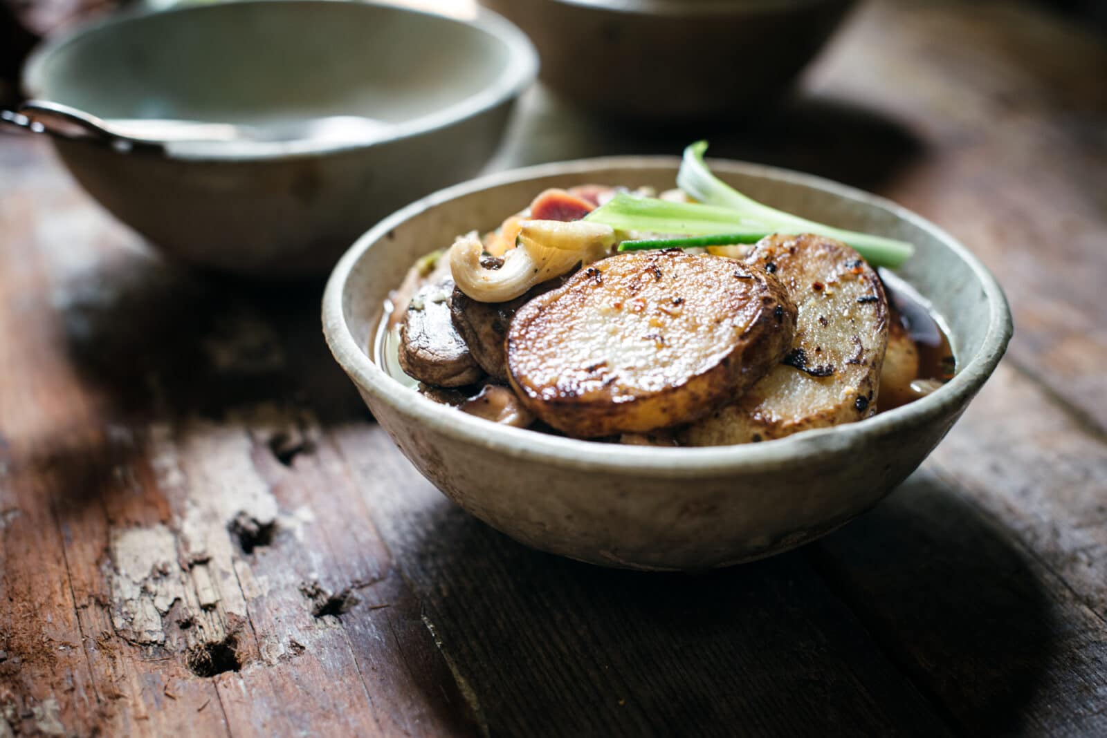 Potatoes with vegetables and broth