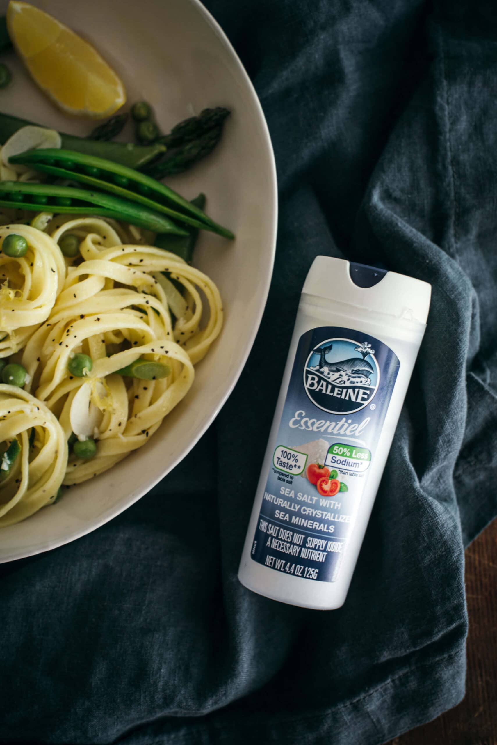 Enjoy seasoning pasta with La Baleine Essentiel Sea Salt